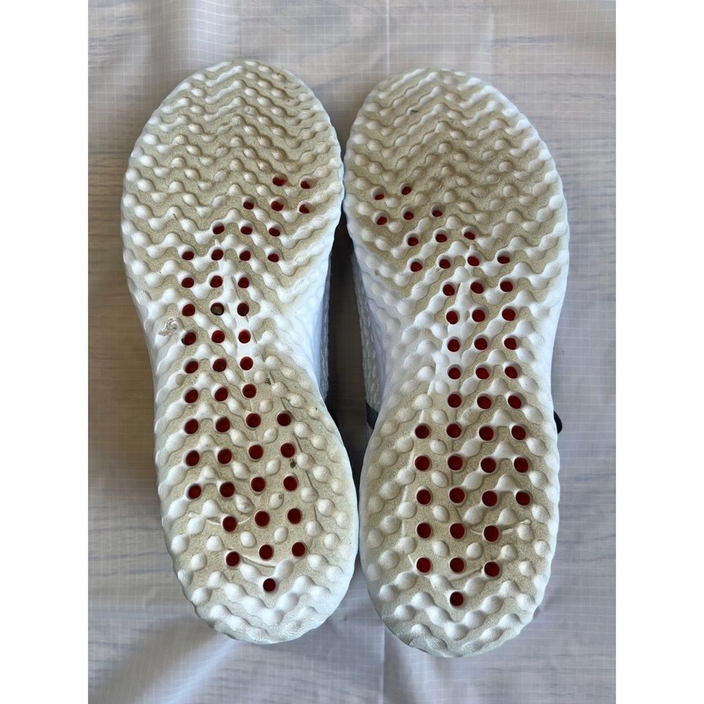 Nike Youth Renew Running Sneaker Rival White Silver Shoe Red Swoosh Size 7 - Picture 10 of 11